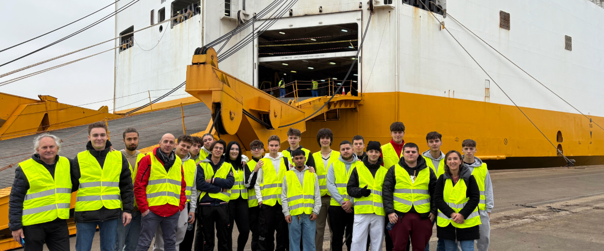 A training visit aboard the Grand Benelux